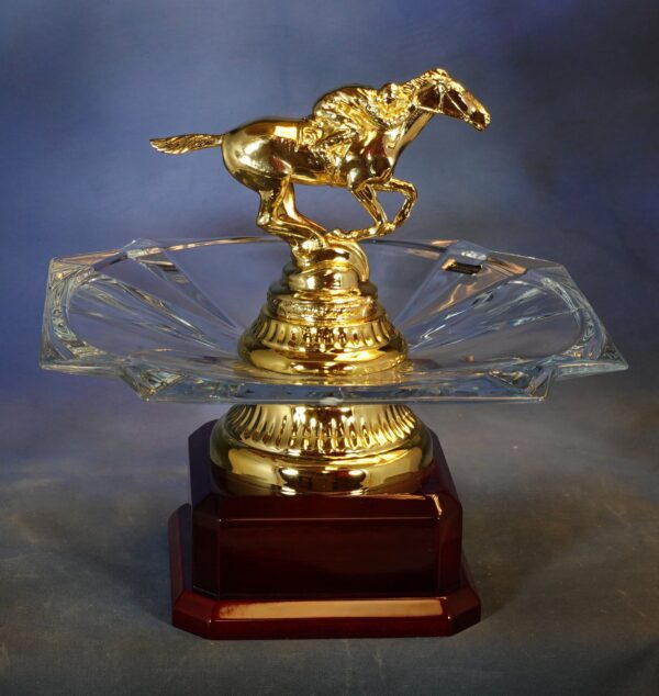 DECO RACEHORSE AND JOCKEY TROPHY