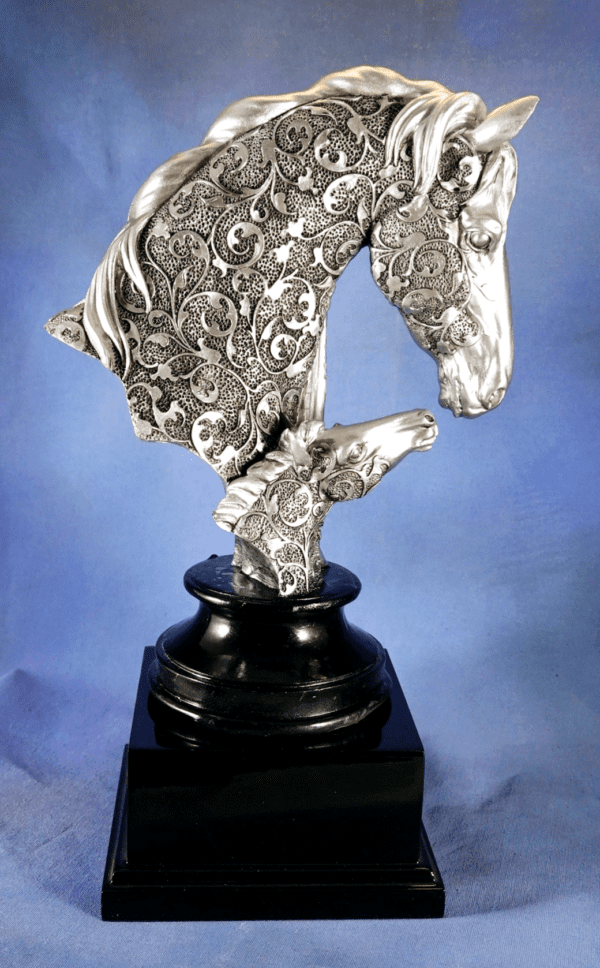 MARE AND FOAL STATUE TROPHY