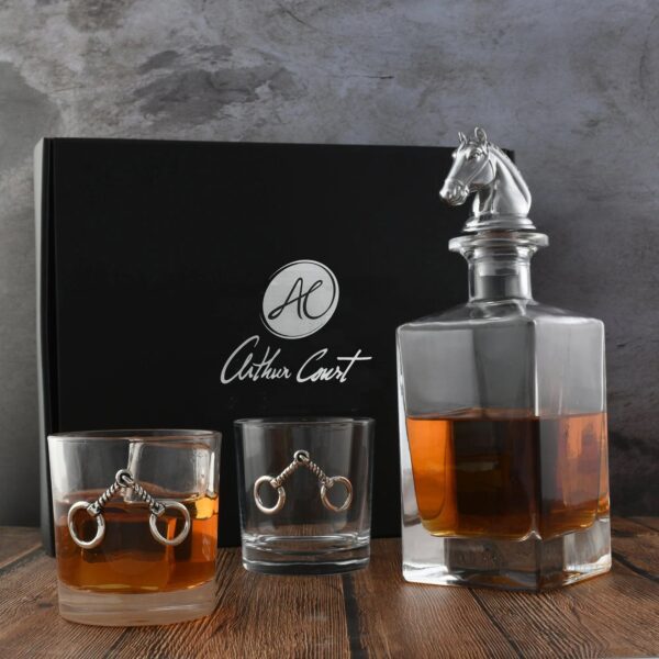 SNAFFLE BIT DECANTER SET